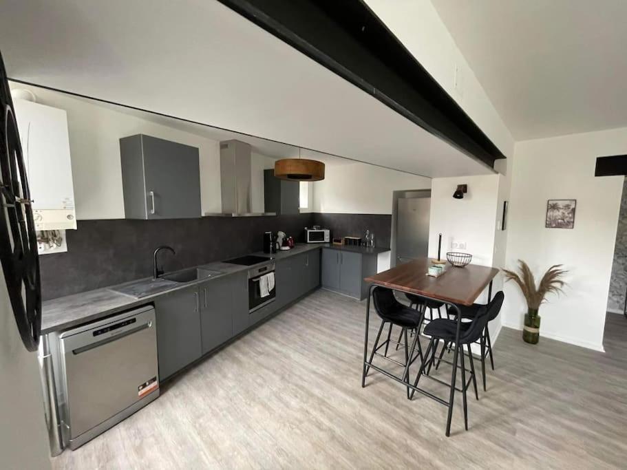 Appartement Jungle- Hypercentre -Charleville מראה חיצוני תמונה